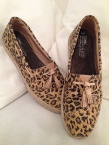 TOMS Schuhe