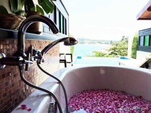 Blumenbad im Freien